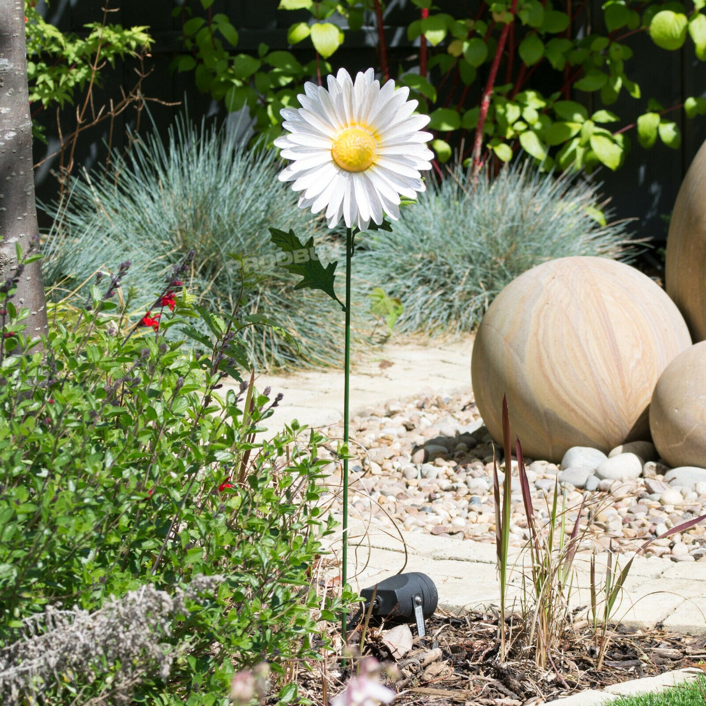 Large 85cm White Daisy Garden Stake Ornament