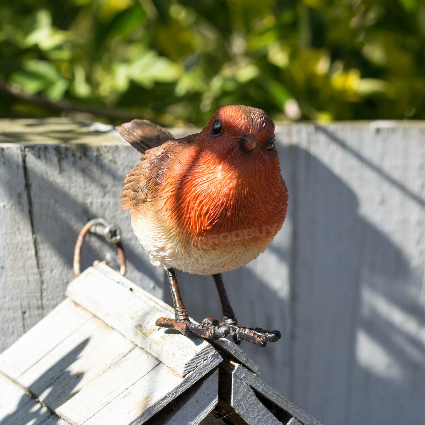 Small Red Robin Bird Garden Ornament