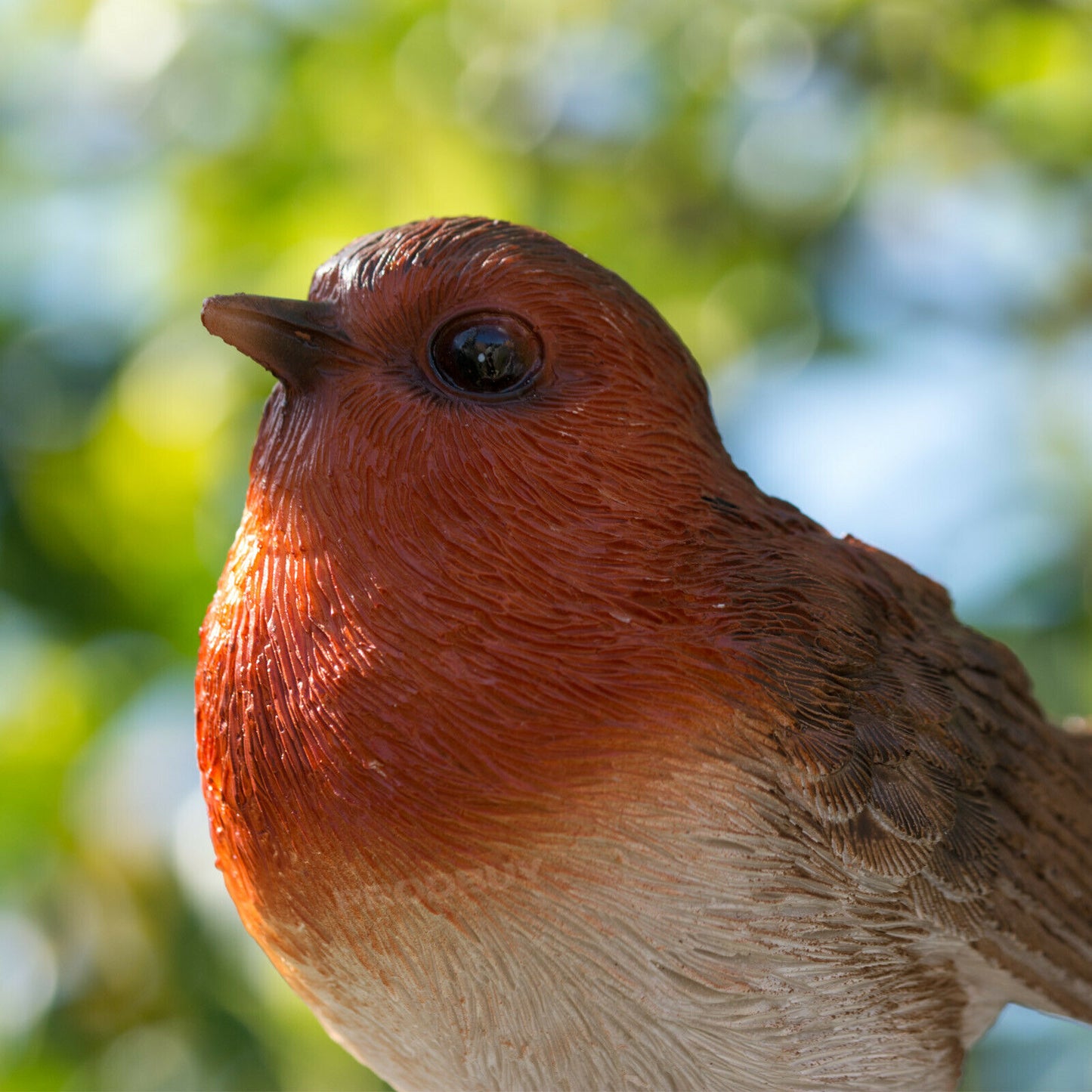 Small Red Robin Bird Garden Ornament