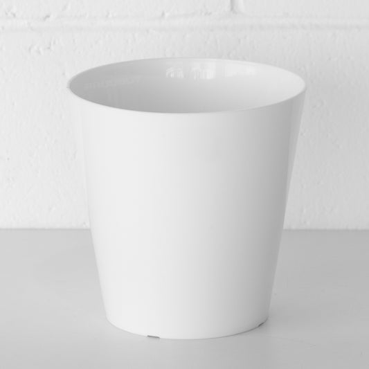 Set of 3 White Plastic Plant Pots 18cm Round