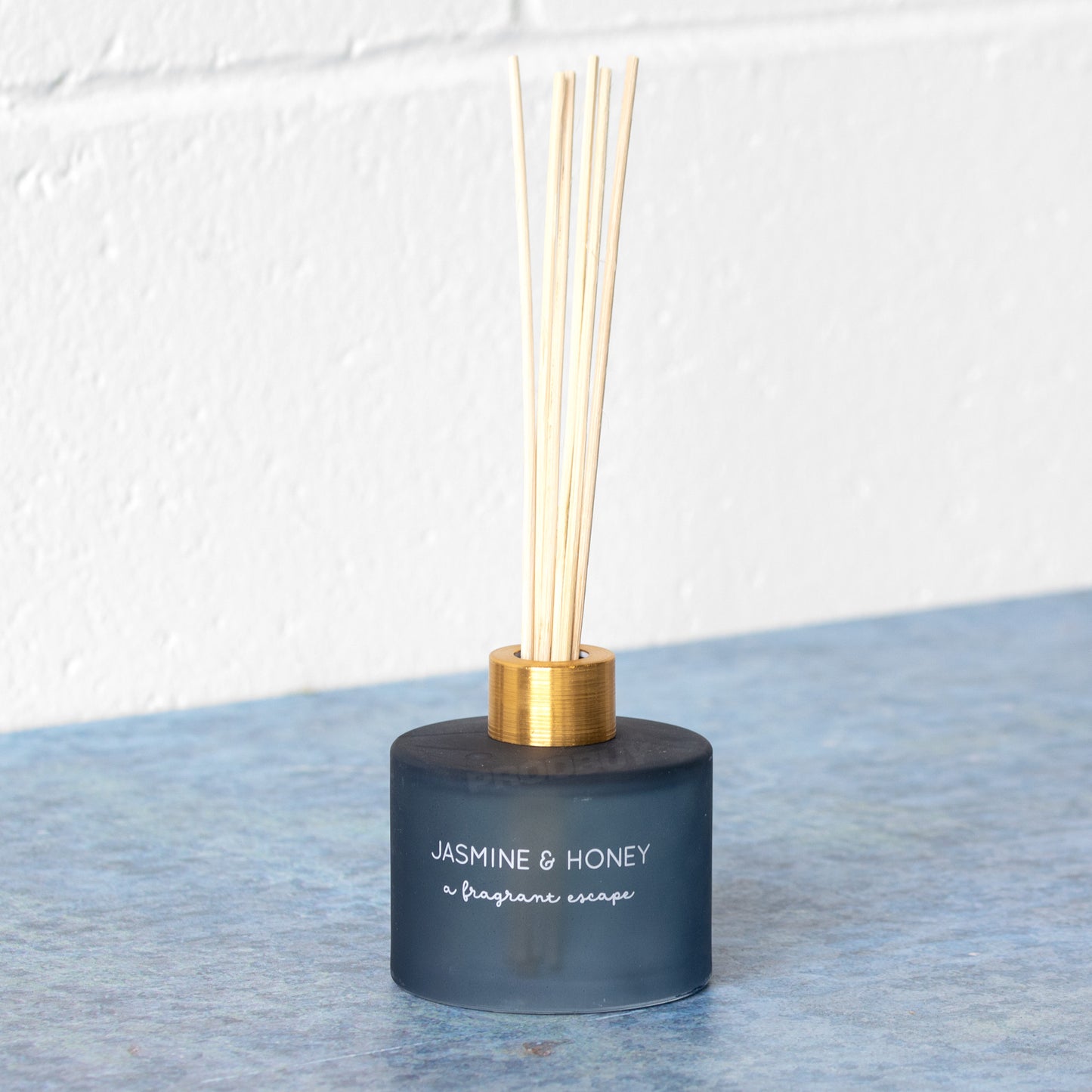 Jasmine & Honey Scented 150ml Reed Diffuser Bottle