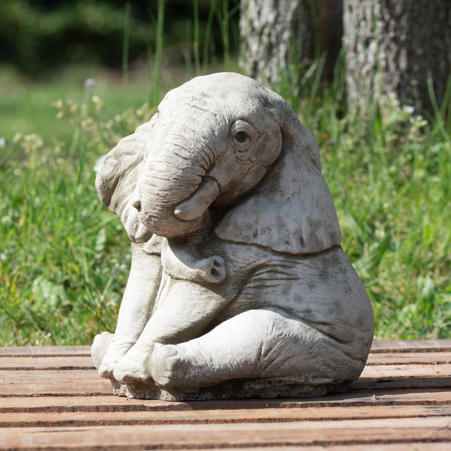 Heavy Stone Sitting Cute Elephant Ornament