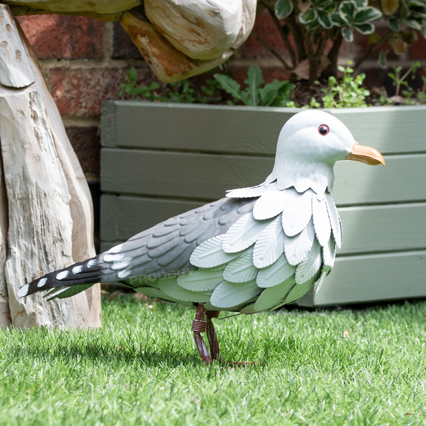 Seagull Bird 38cm Metal Garden Ornament Sculpture