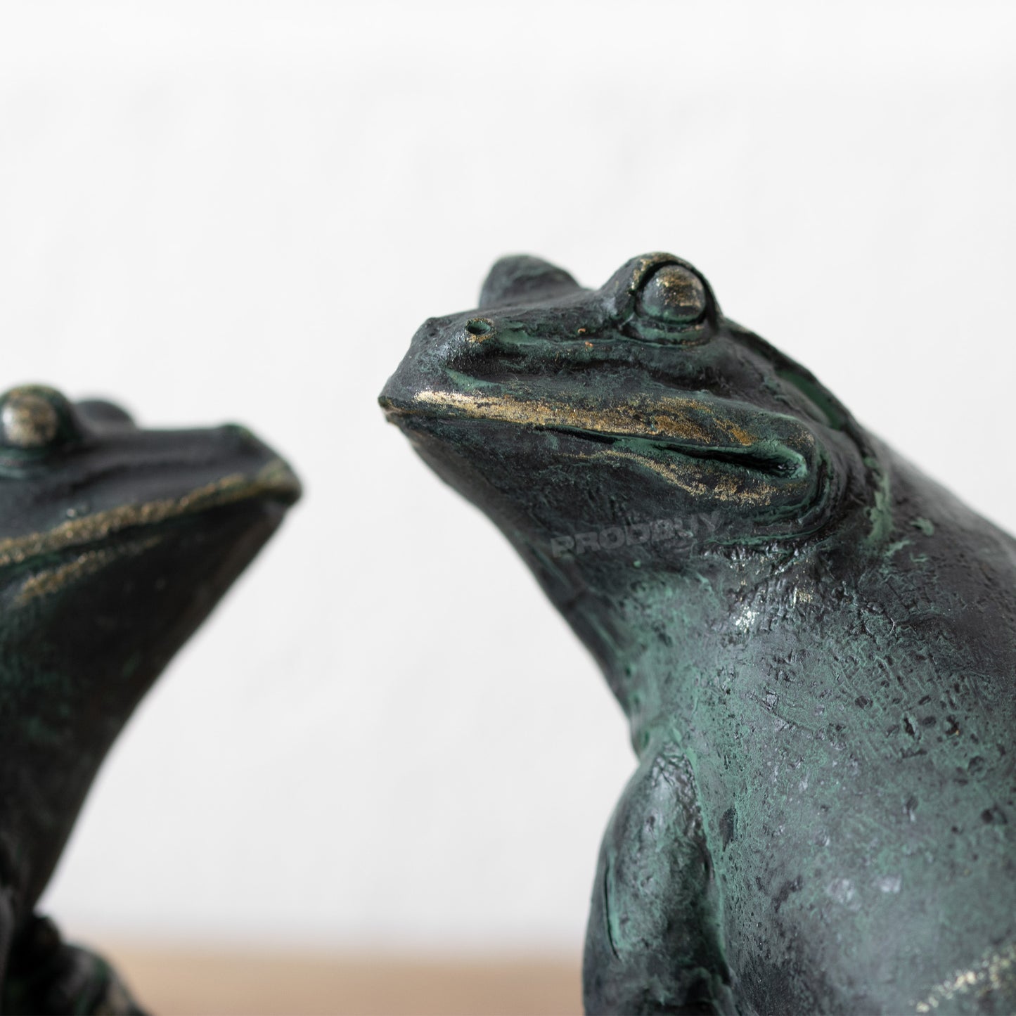 Set of 2 Climbing Frogs Sitting Sculptures Shelf Sitters