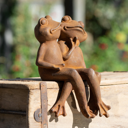 Frog Lovers Rusty Cast Iron Shelf Sitter Ornament