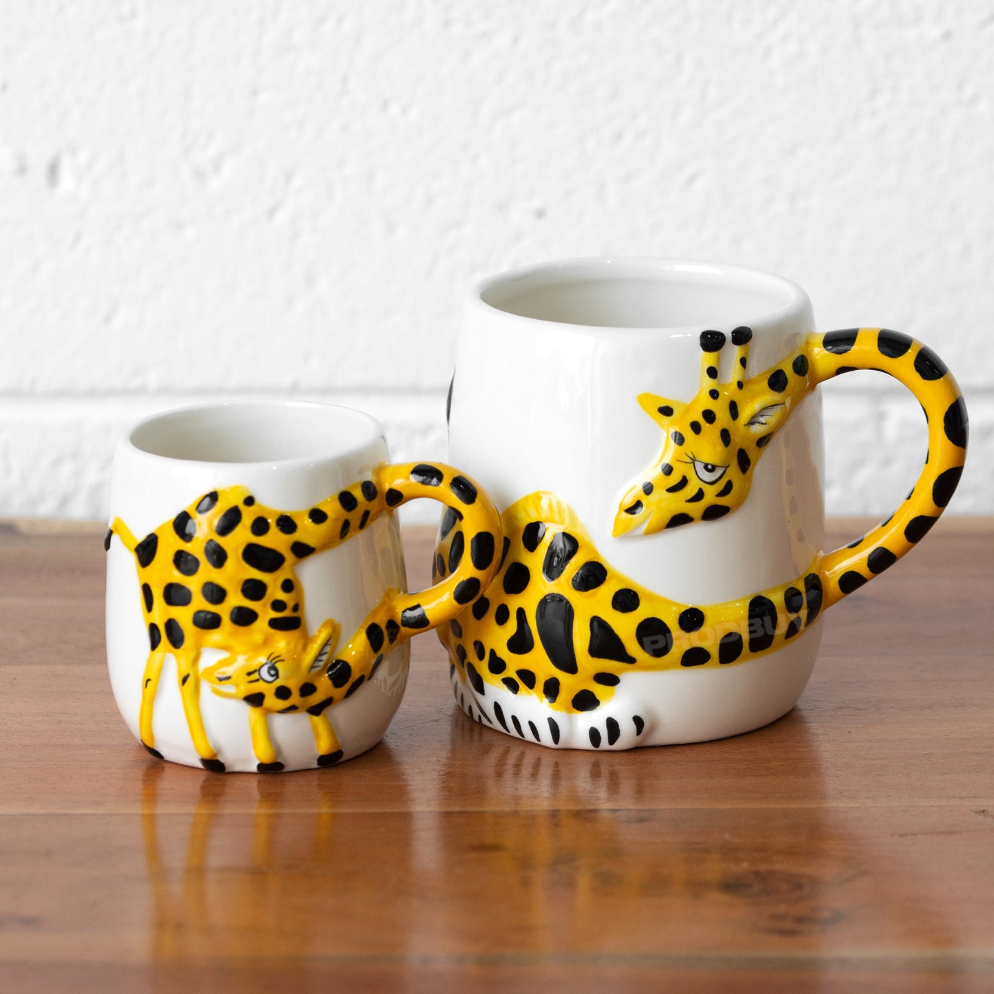 Set of 2 Giraffe Mugs Small & Large Gift Cups