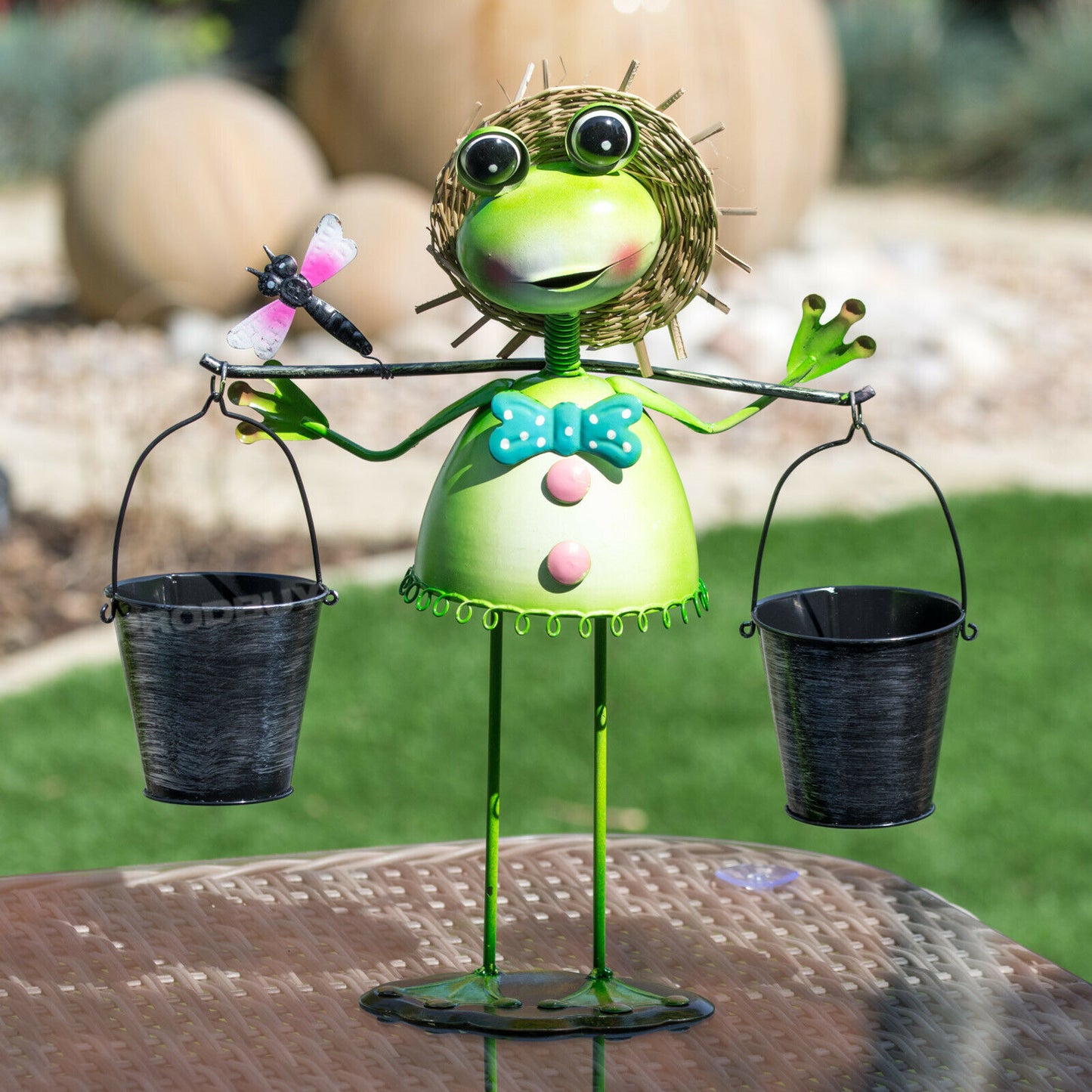 Frog with Buckets Metal Garden Lawn Ornament Statue Figurine Sculpture Planter