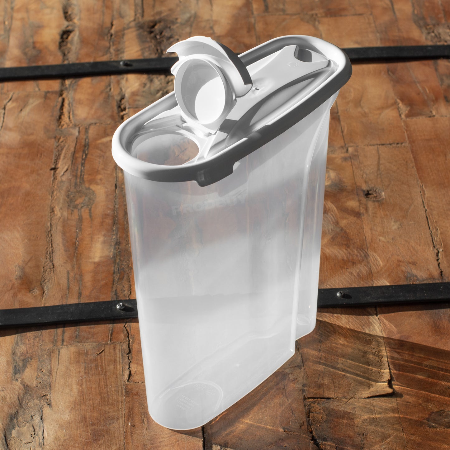 White Lid 2.5L Cereal Storage Container