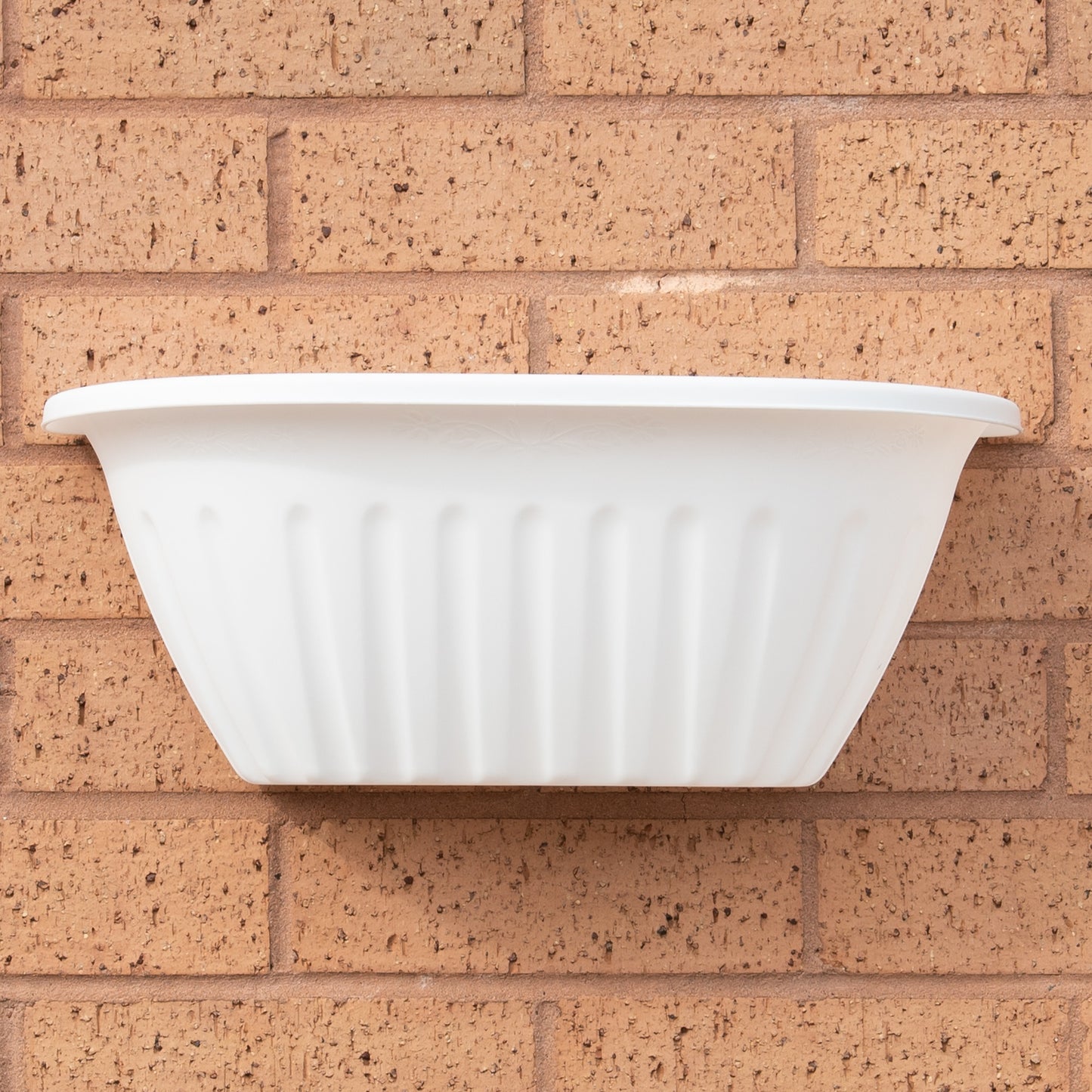 Set of 41cm White Plastic Wall Planters