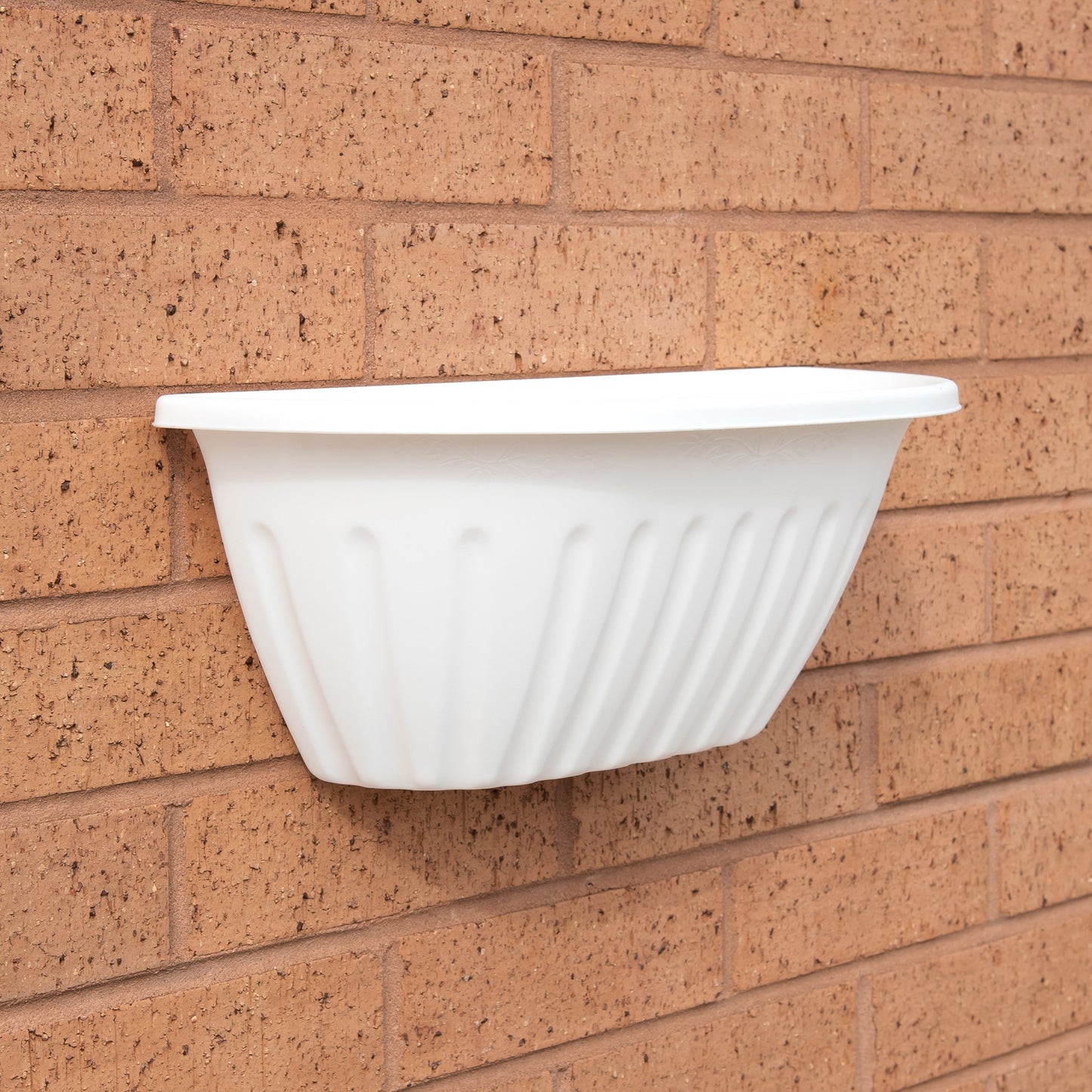 Set of 41cm White Plastic Wall Planters