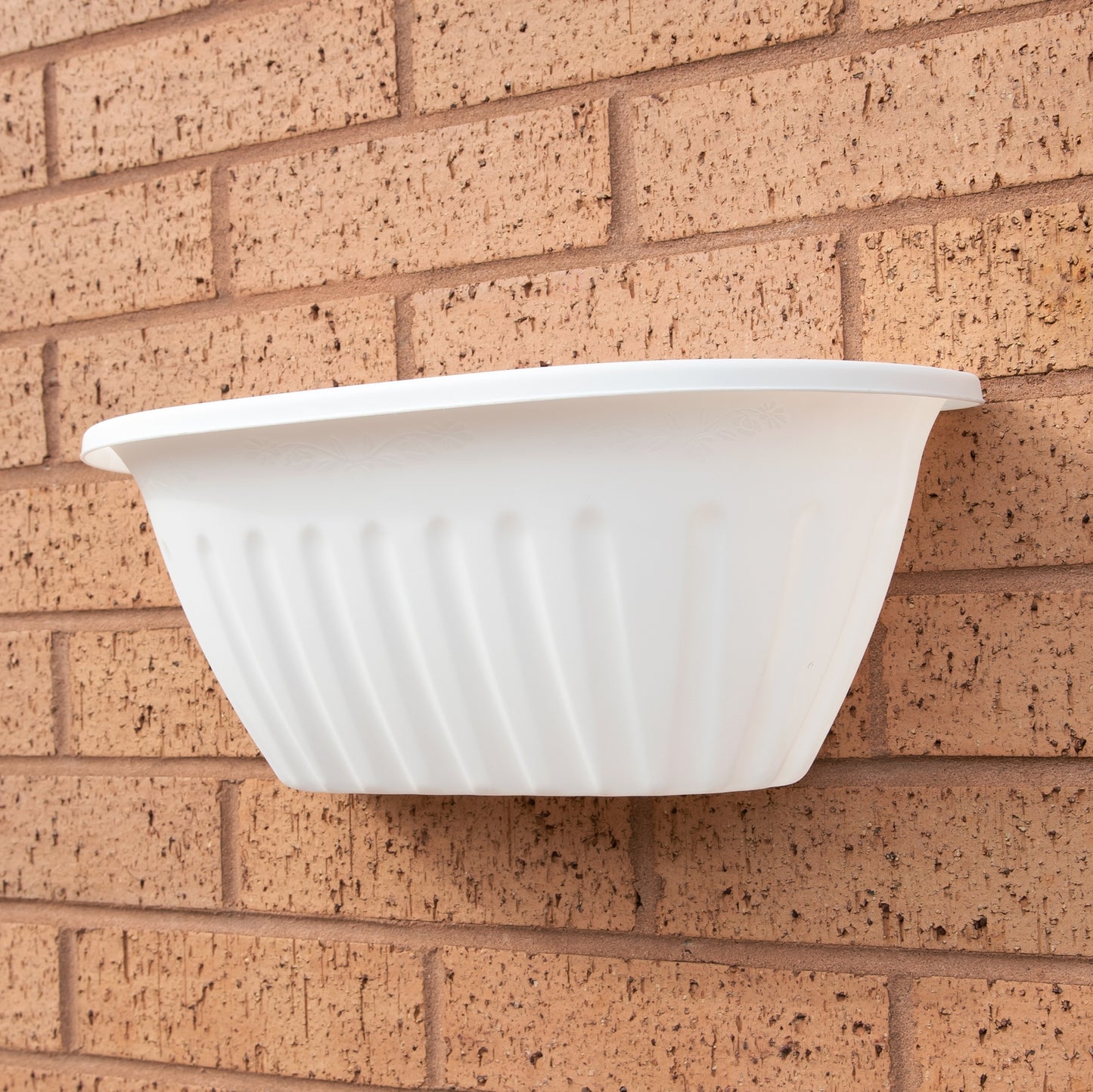 Set of 41cm White Plastic Wall Planters