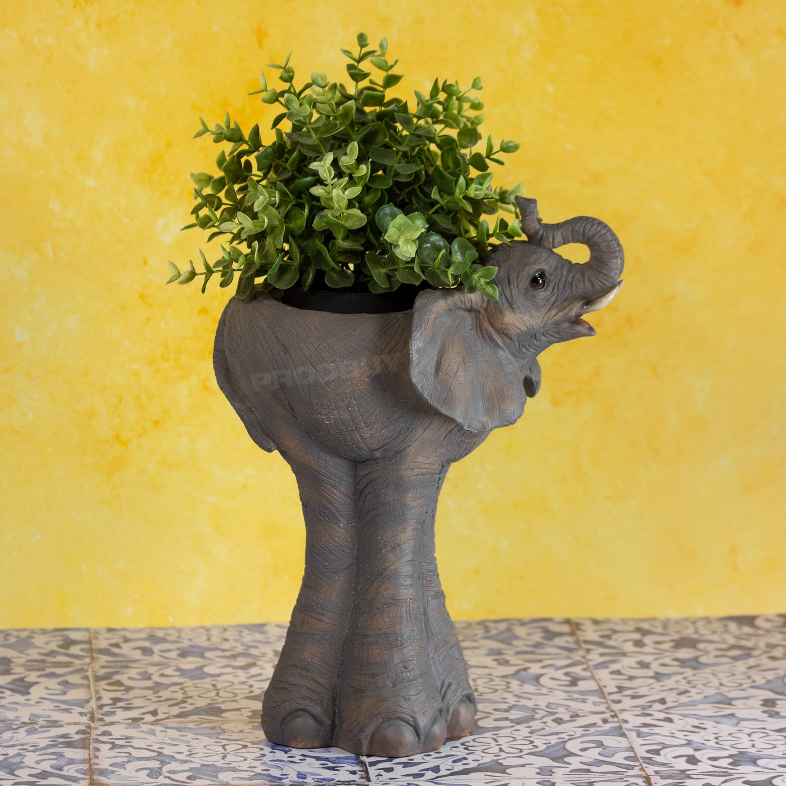safari plant pot Wild Safari Animal Tall Resin Garden Plant Pot Ormanent – Robert David Home