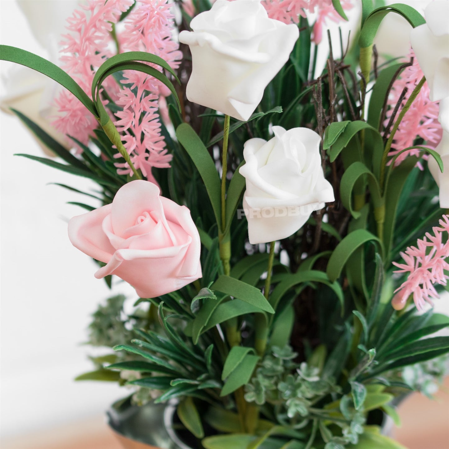 Indoor Artificial Bouquet Roses Flowers in Metal Heart Jug Vase Pot Wedding Home