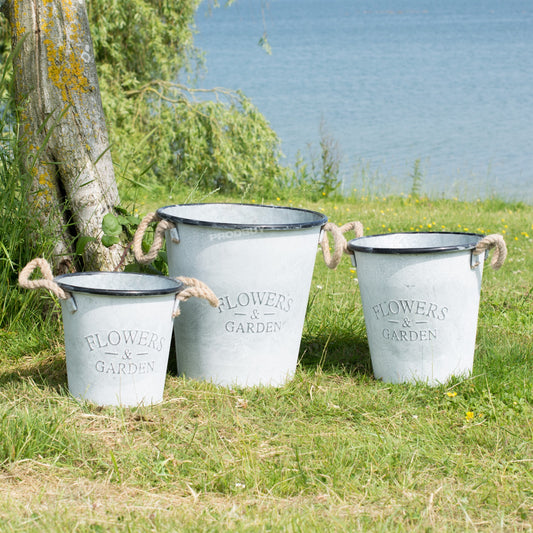 Set of 3 Round Retro Metal Garden Planters