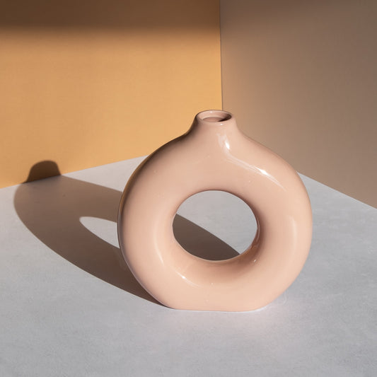18cm Ceramic Doughnut Vase - Pale 'Nude' Pink