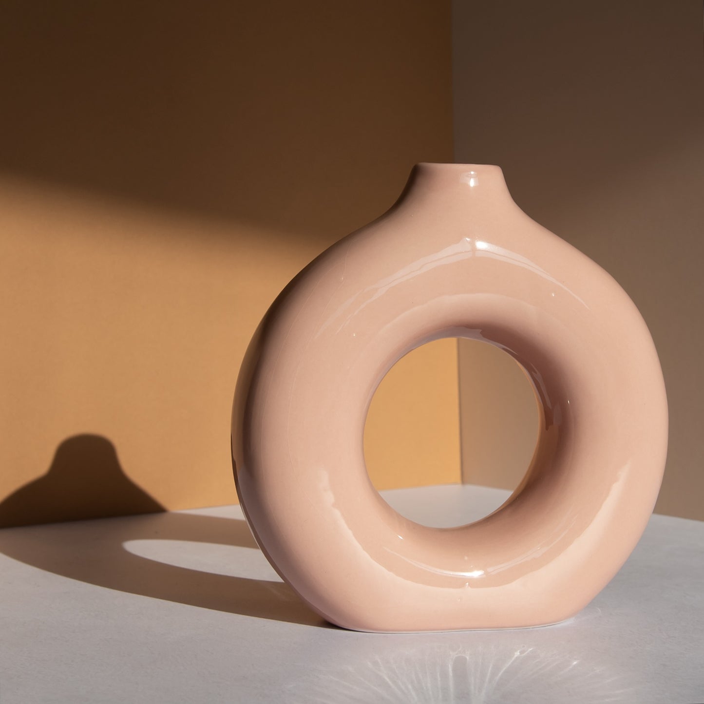 18cm Ceramic Doughnut Vase - Pale 'Nude' Pink