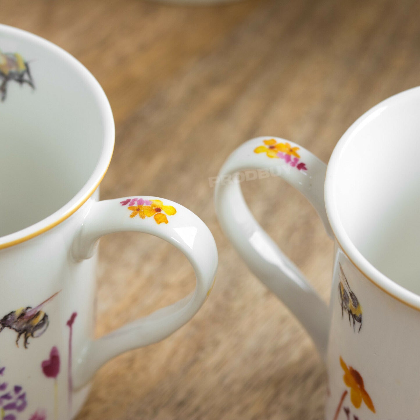 Set of 4 Floral Bee Coffee Mugs with Gift Box