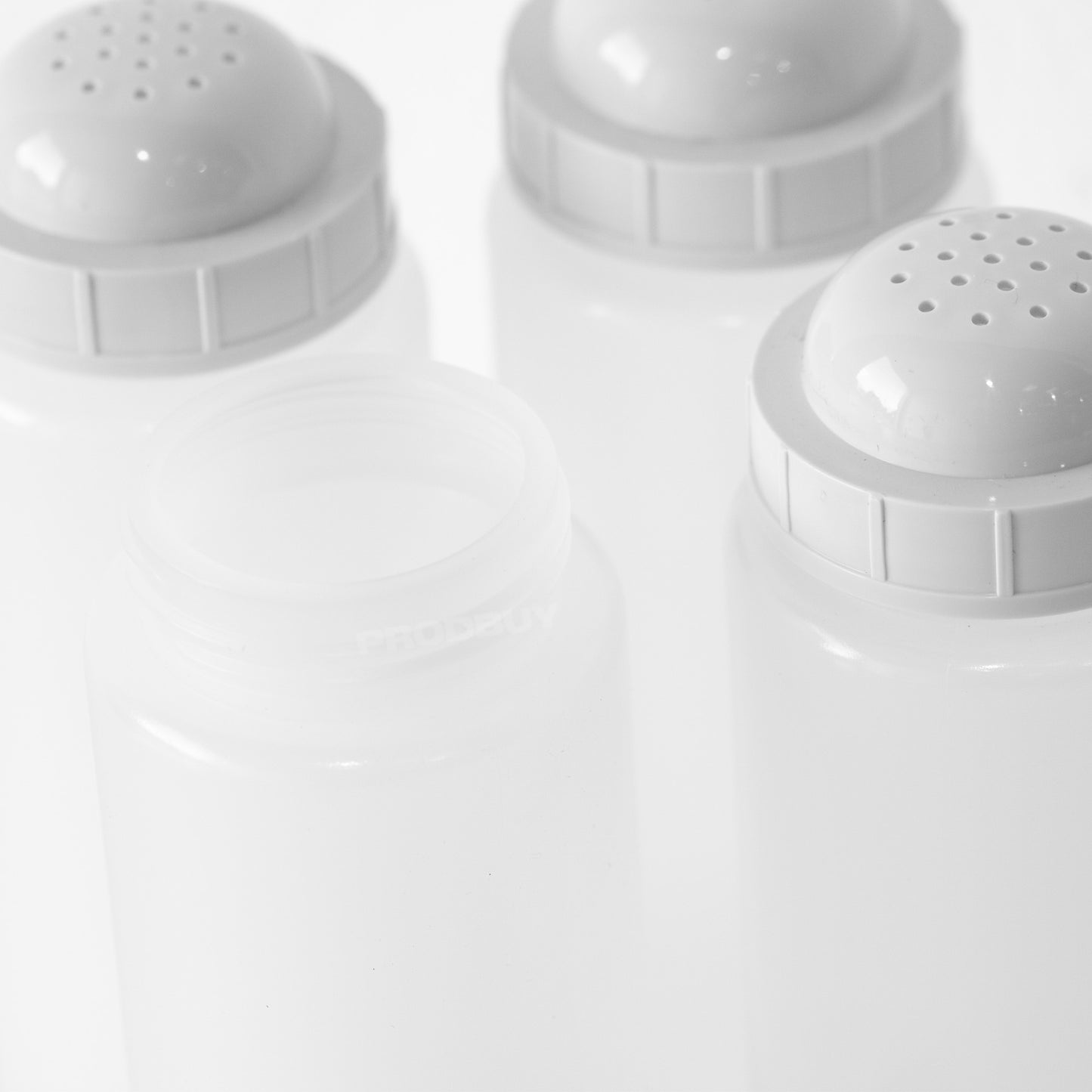 Pack of 4 Takeaway 500ml Plastic Salt Shakers