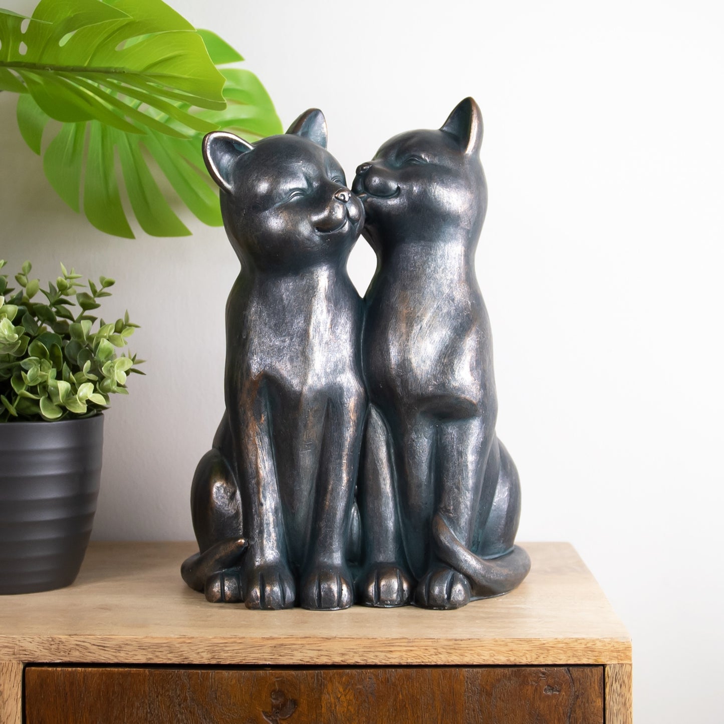 Preening Cat Couple Love Statue 35cm Tall Antique Bronze Effect Finish