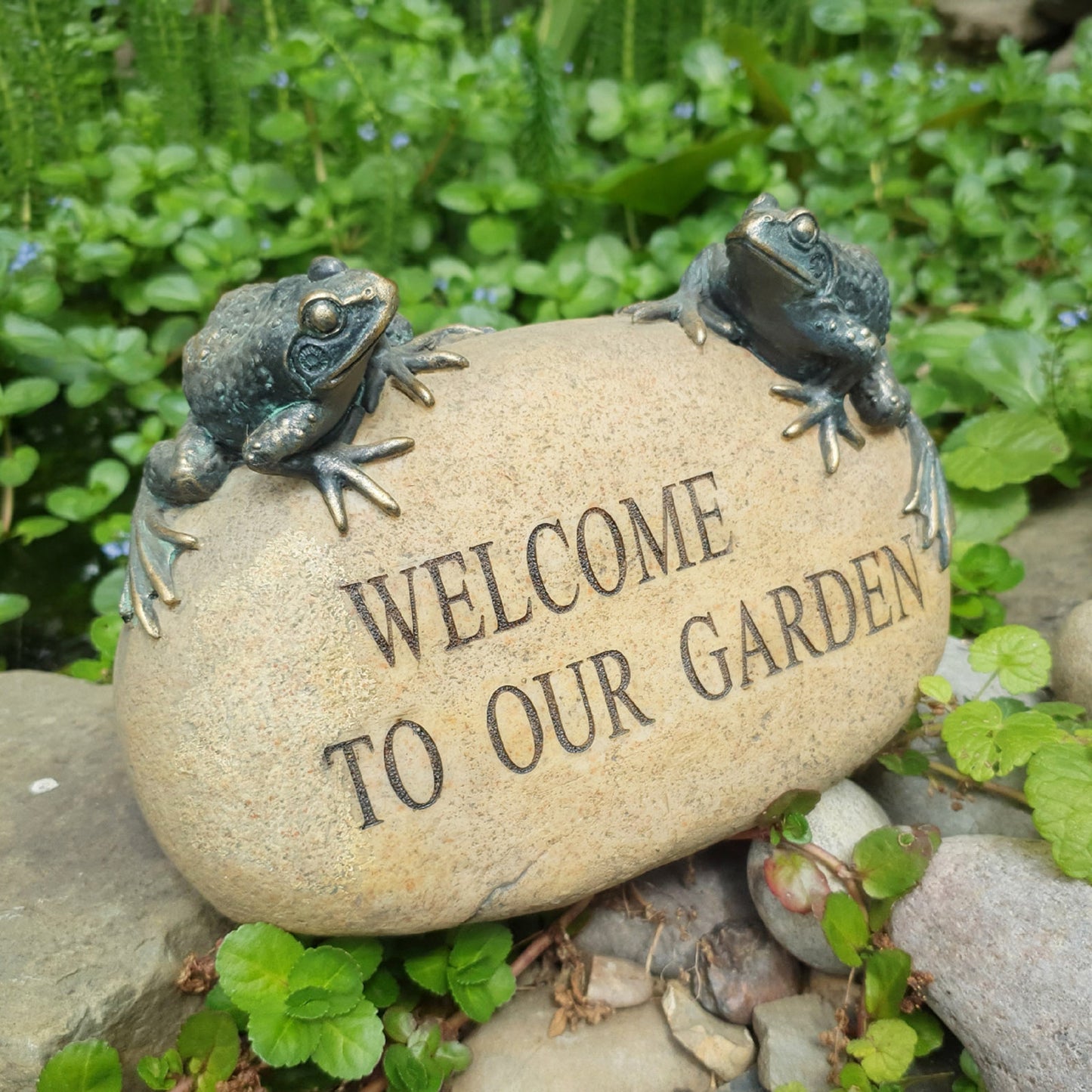 Frogs Welcome To Our Garden Sign Resin Ornament