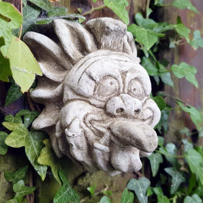 Small Bony Finger Gremlin Stone Wall Statue