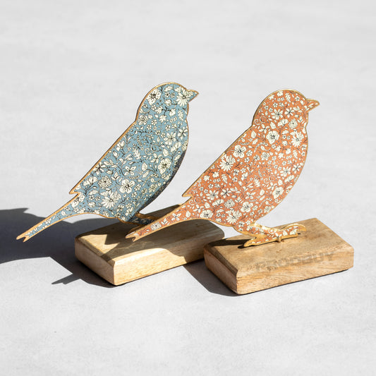 Set of 2 Metal & Wood Bird Ornaments Free Standing Silhouette Decorative Figures