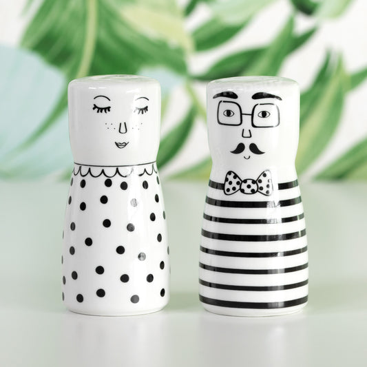 The English Tableware Company - Looking Good Salt and Pepper Shakers Set