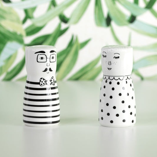 The English Tableware Company - Looking Good Salt and Pepper Shakers Set