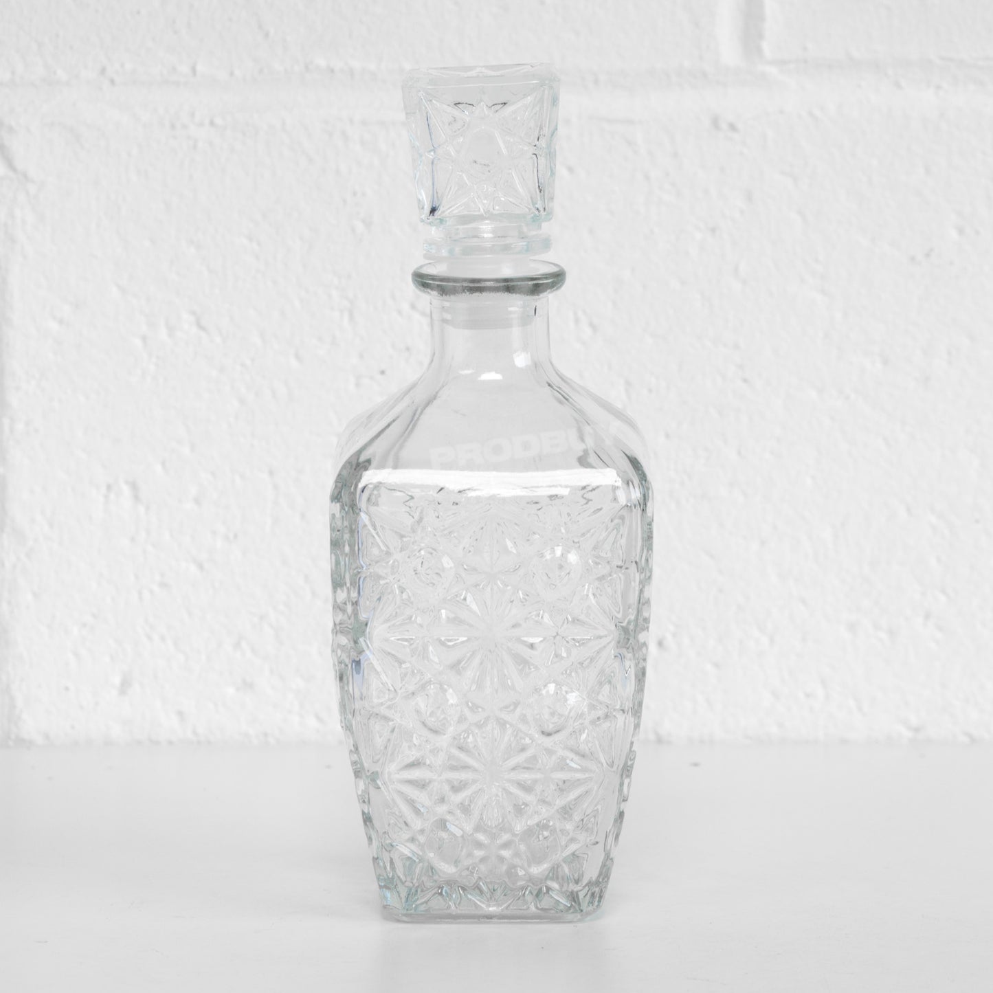 Glass 800ml Drinks Decanter with Stopper