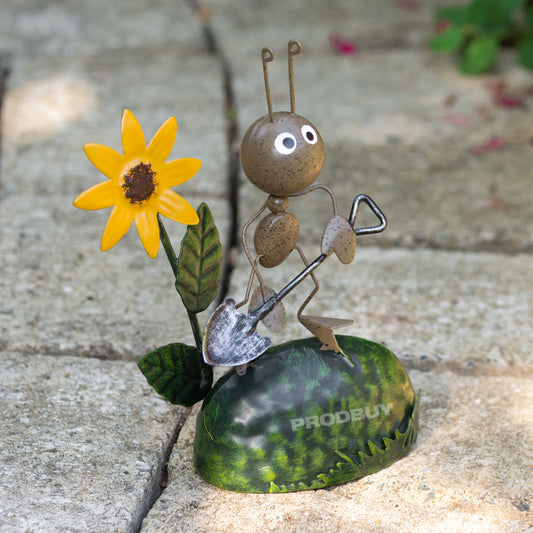 Ant With Shovel Small Metal Garden Ornament Decoration