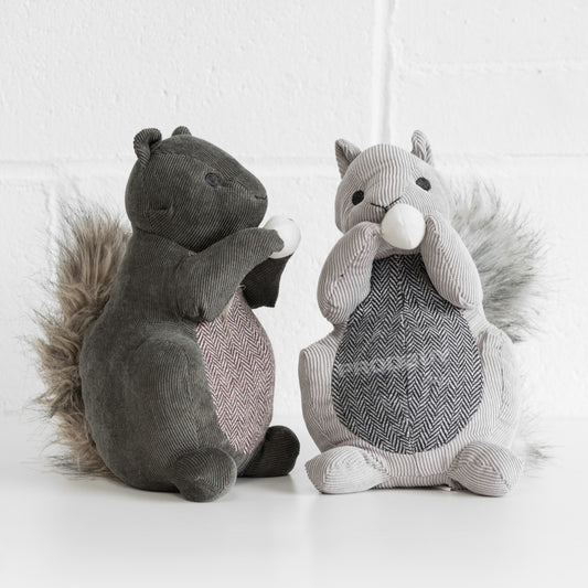 Squirrel Door Stop with Bushy Tail & Nut Design 1.5kg