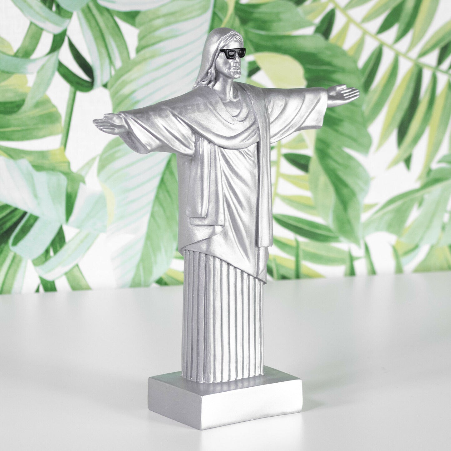 Silver Jesus Christ The Redeemer Sunglasses Statue Decorative Ornament