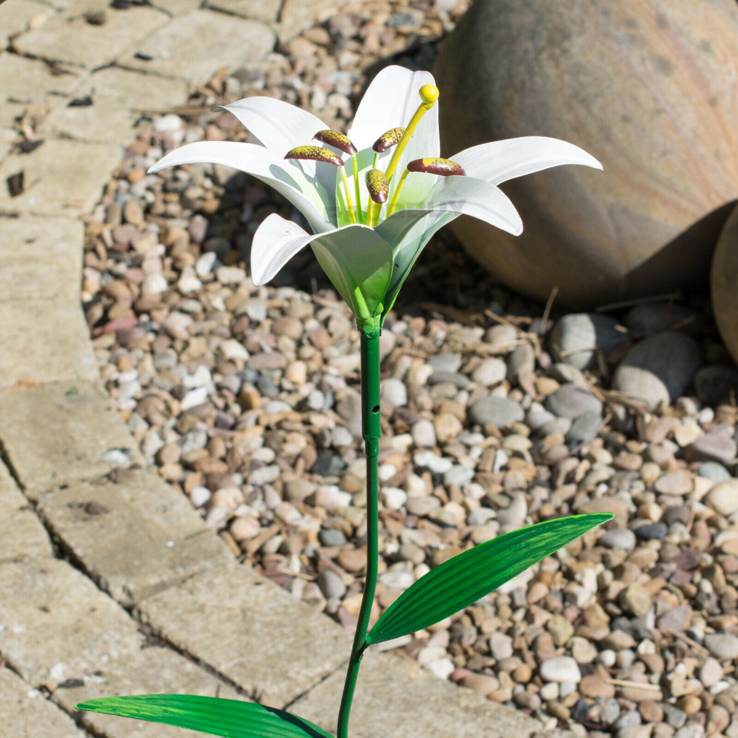 White Tiger Lily Garden Stake 83cm Tall Metal Ornament